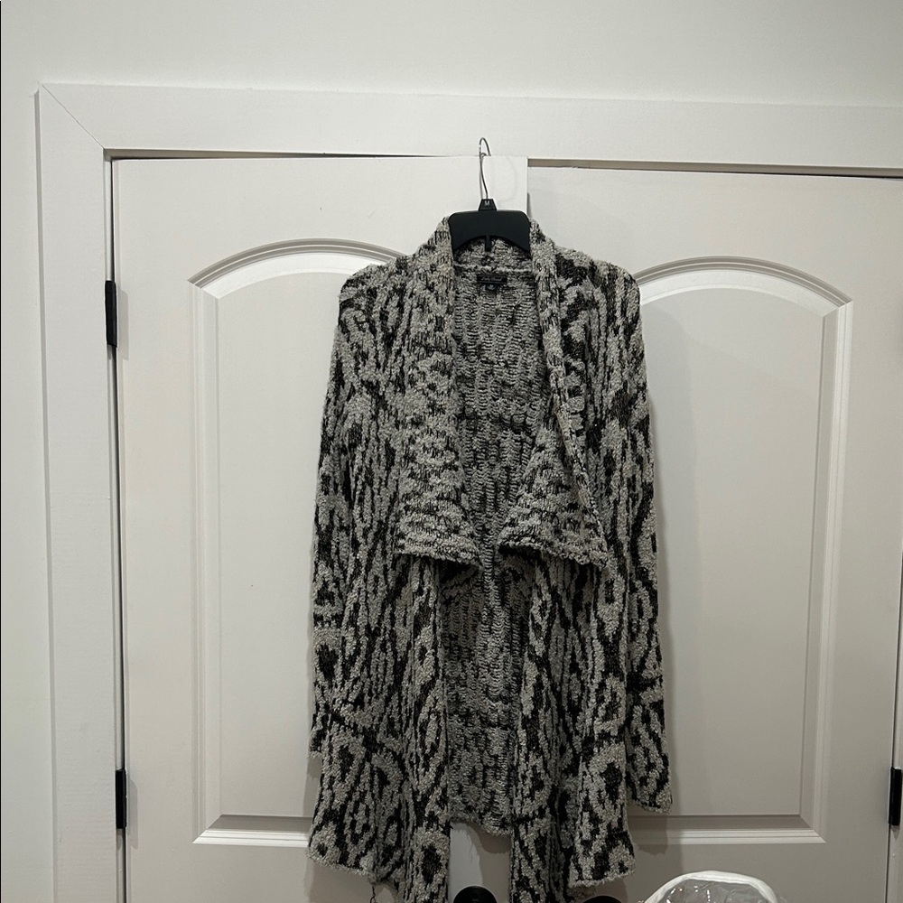 Lucky Brand Black and Gray Patterned Cardigan